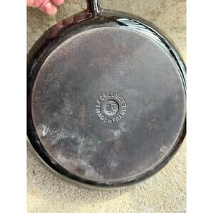 Le Creuset 26 Cast Iron Skillet Frying Pan / Rare! / Wood Handle